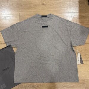 Fear of God Essentials 100% Cotton Men's M T-Shirt Logo Minimalist Classic